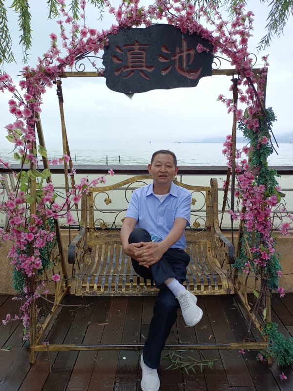 奋斗的第二张照片--安徽交友中心